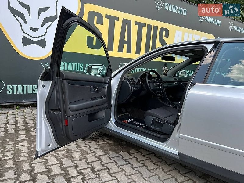 Седан Audi A4 2004 в Хмельницькому