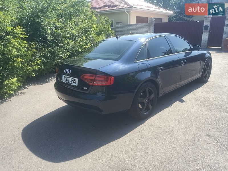 Седан Audi A4 2011 в Вінниці