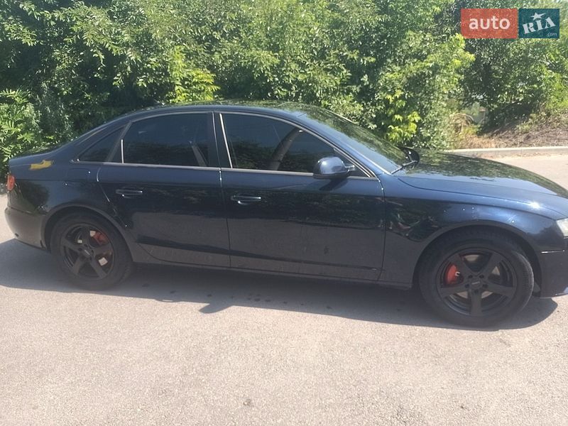 Седан Audi A4 2011 в Вінниці