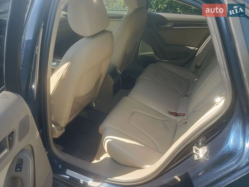 Седан Audi A4 2011 в Вінниці