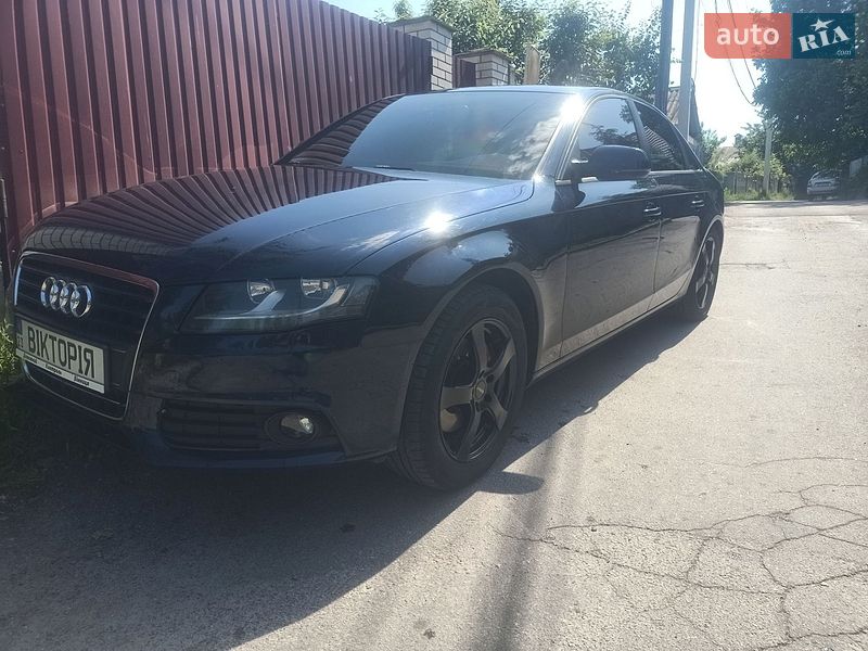 Седан Audi A4 2011 в Вінниці