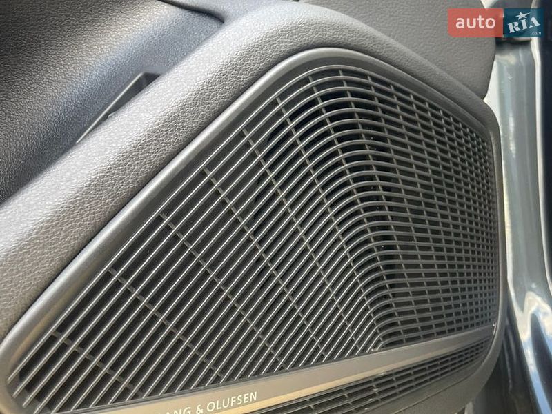 Седан Audi A4 2018 в Києві