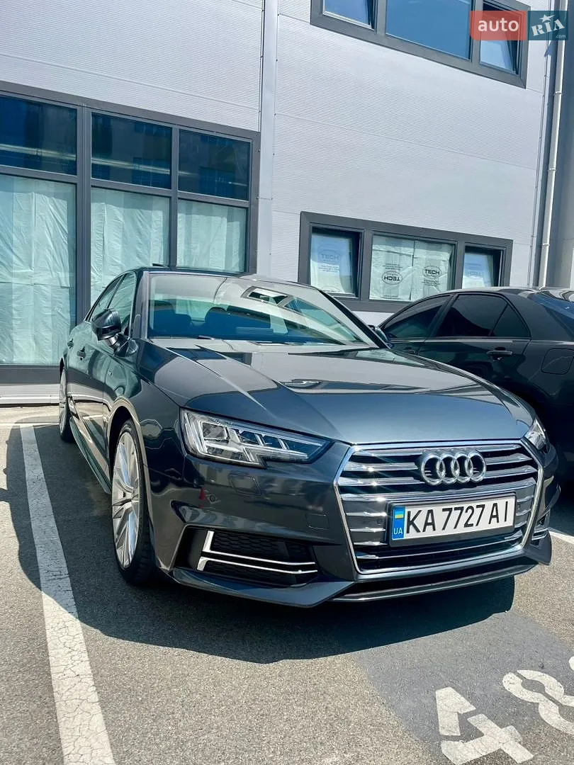 2018 Audi A4 - фото 1