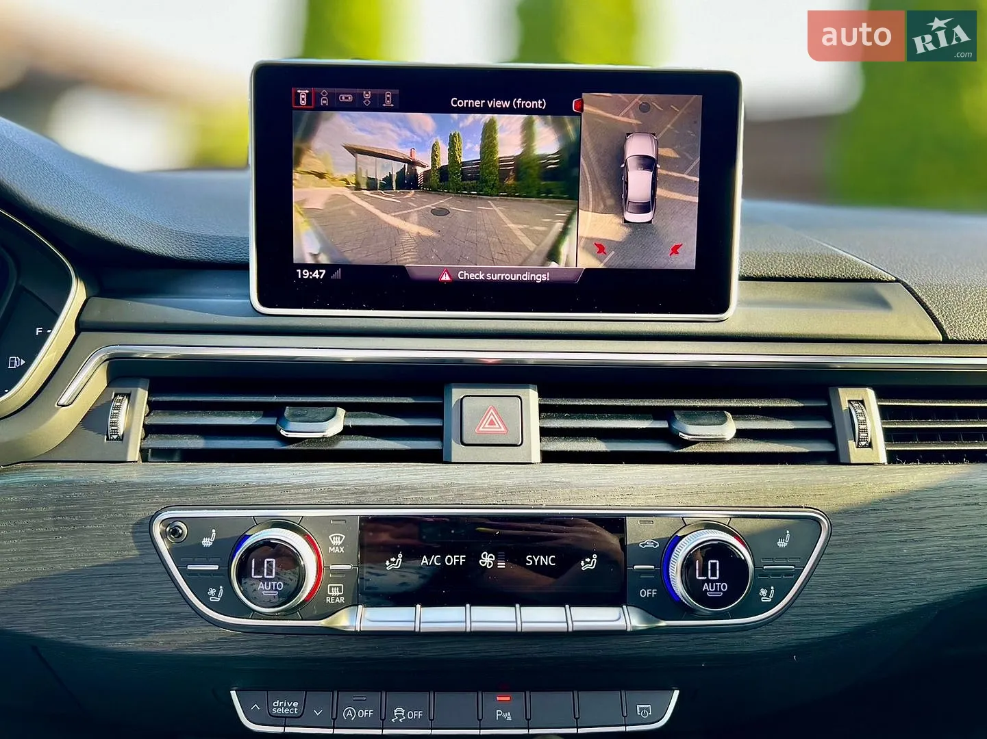 2016 Audi A4 - мініатюра 48