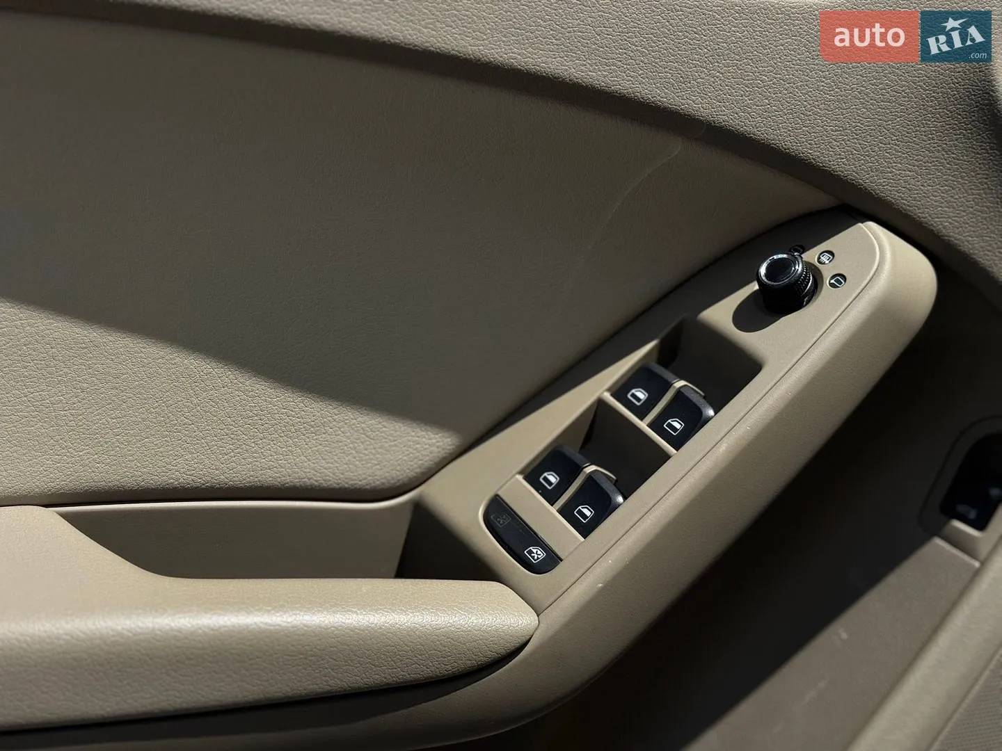 2010 Audi A4 - мініатюра 17