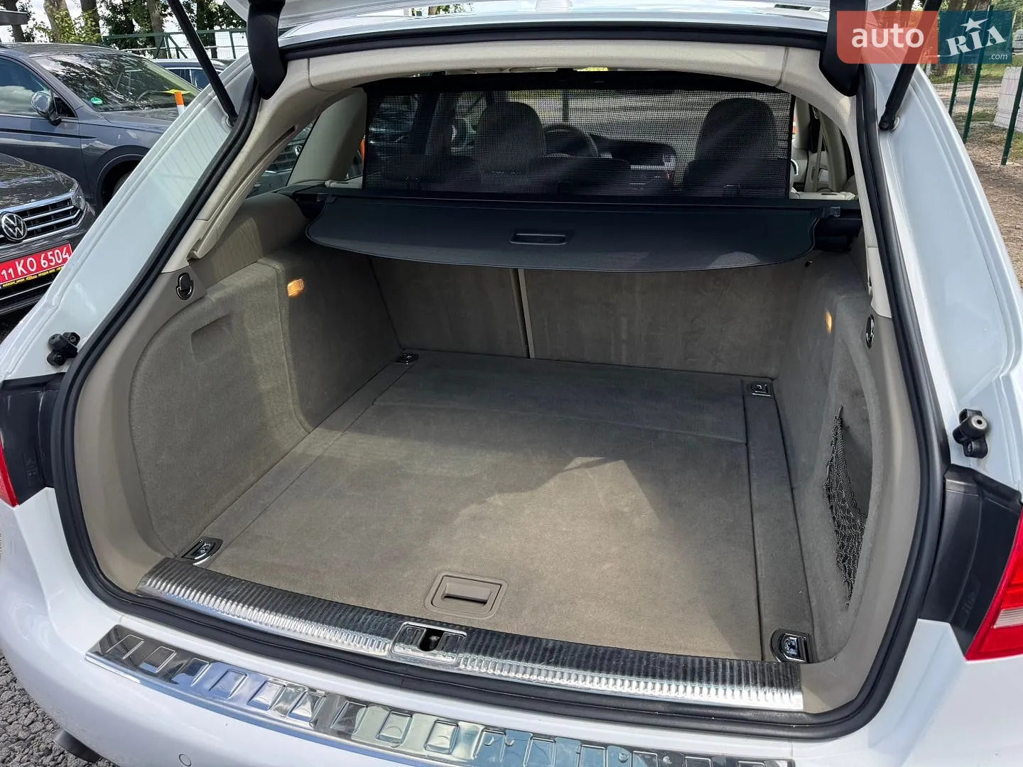 2010 Audi A4 - мініатюра 31