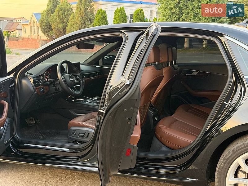 Седан Audi A4 2019 в Вінниці