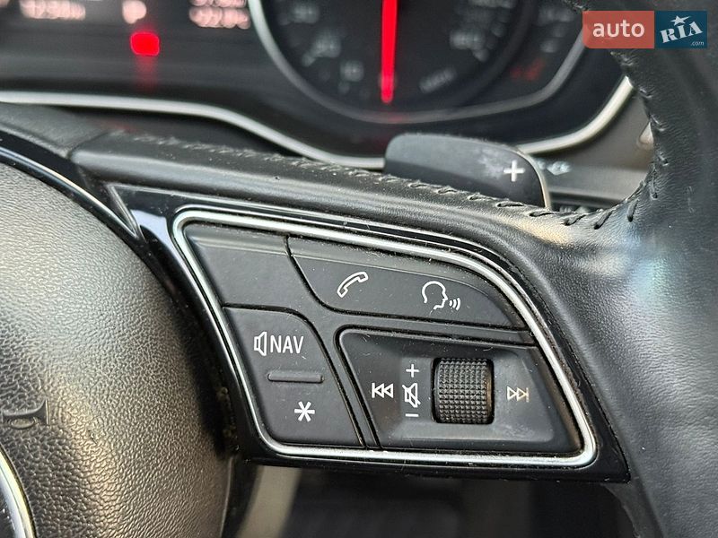 Седан Audi A4 2016 в Луцке
