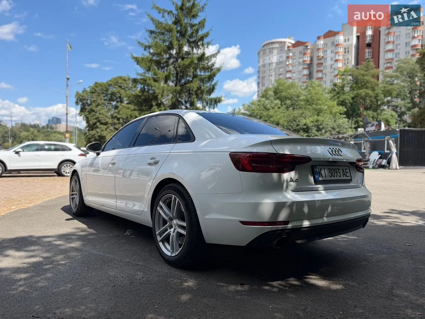 2016 Audi A4 - мініатюра 5