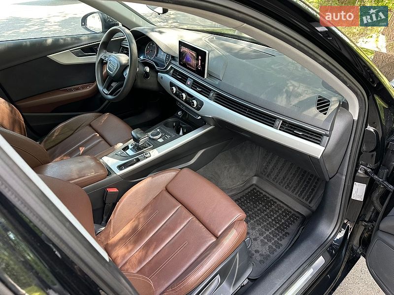 Седан Audi A4 2016 в Києві