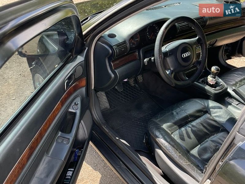Універсал Audi A4 1998 в Городку