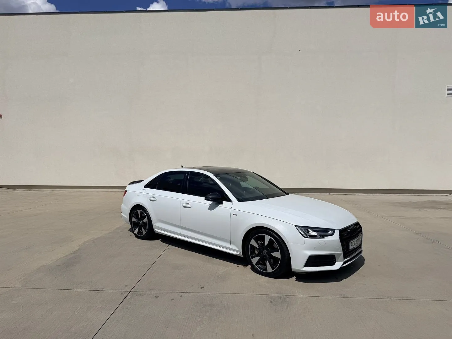 2015 Audi A4 - мініатюра 10