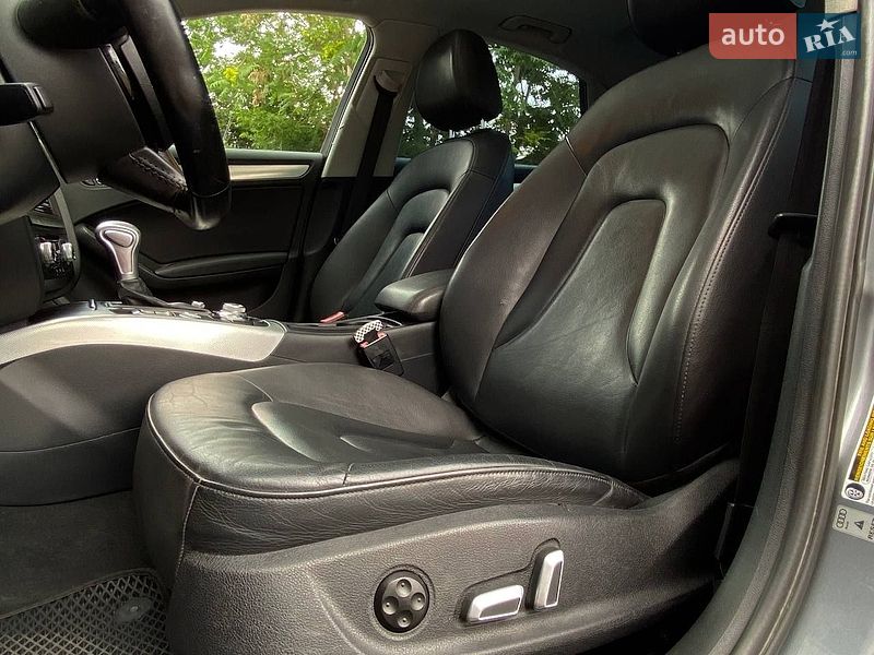 Седан Audi A4 2015 в Николаеве