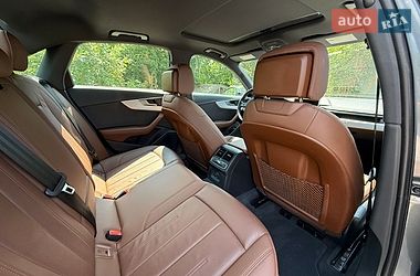 Седан Audi A4 2016 в Ровно