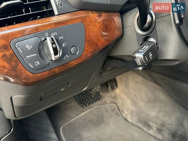 Седан Audi A4 2016 в Вінниці