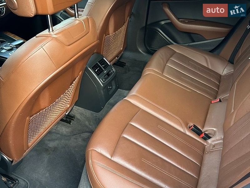 Седан Audi A4 2016 в Вінниці