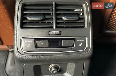Седан Audi A4 2016 в Вінниці