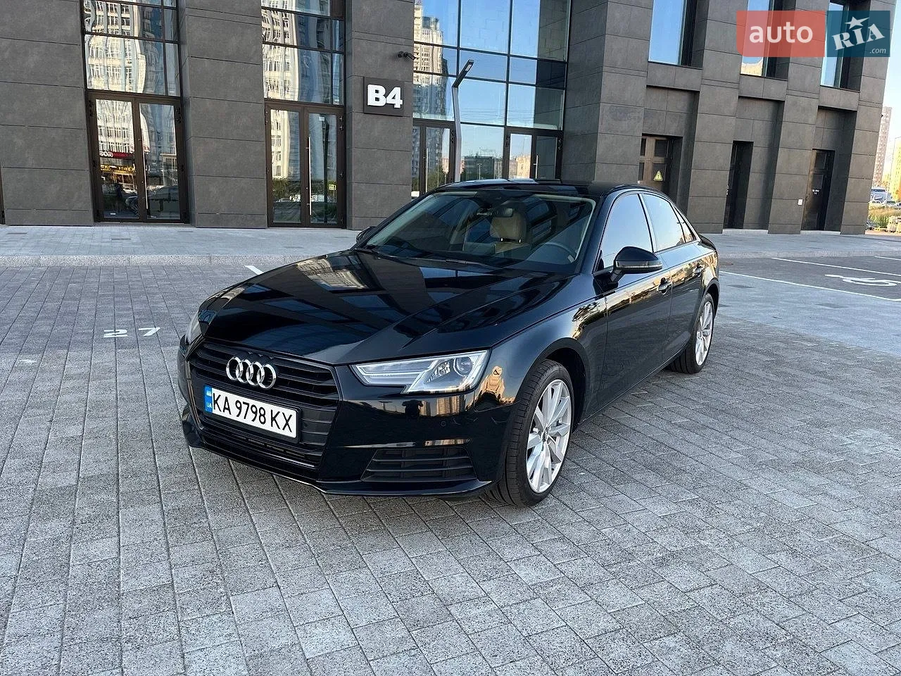 2015 Audi A4 - мініатюра 14