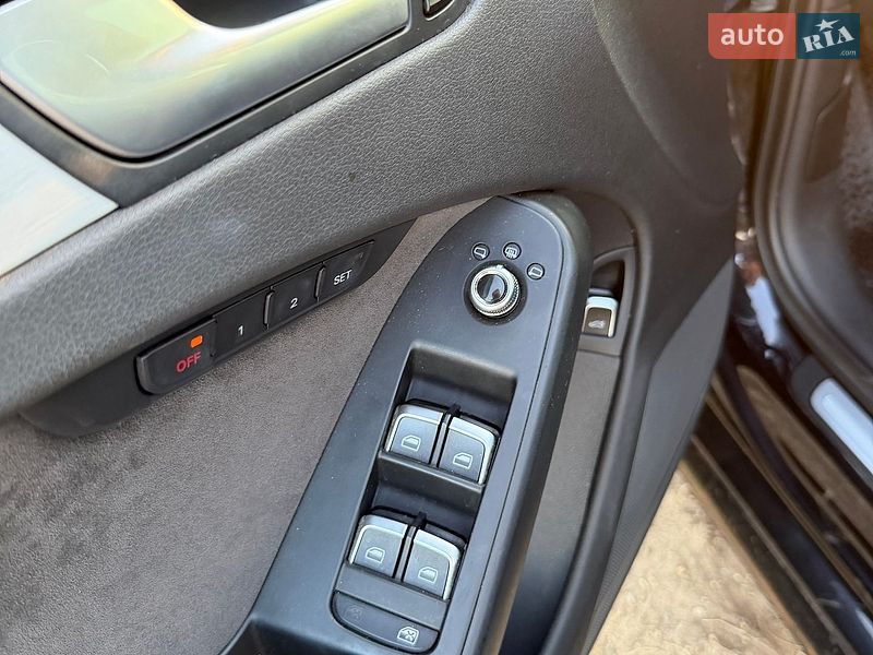 Седан Audi A4 2013 в Одессе