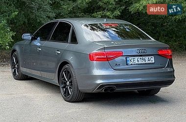 Седан Audi A4 2015 в Києві