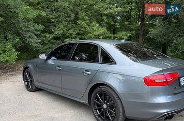 Седан Audi A4 2015 в Києві