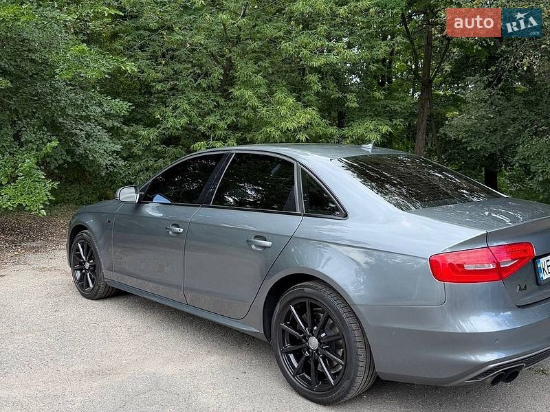 Седан Audi A4 2015 в Києві