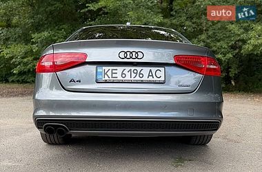 Седан Audi A4 2015 в Києві