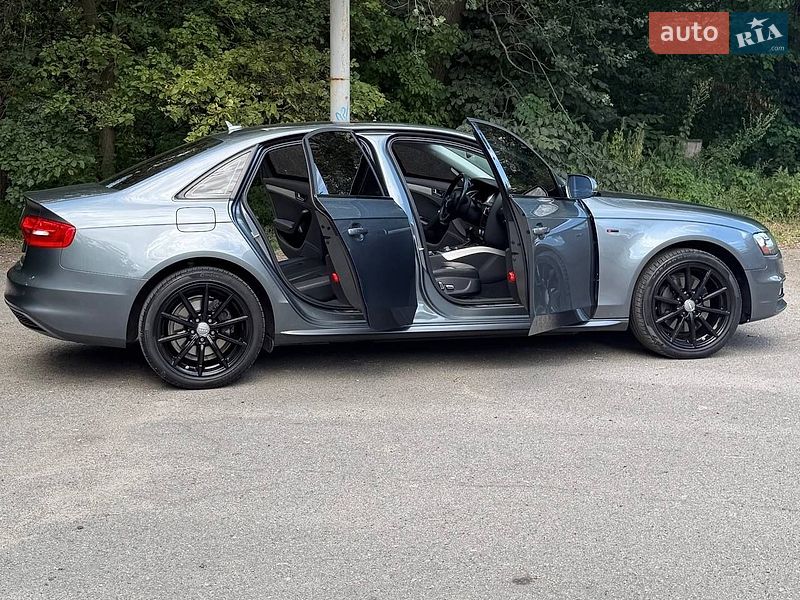 Седан Audi A4 2015 в Києві