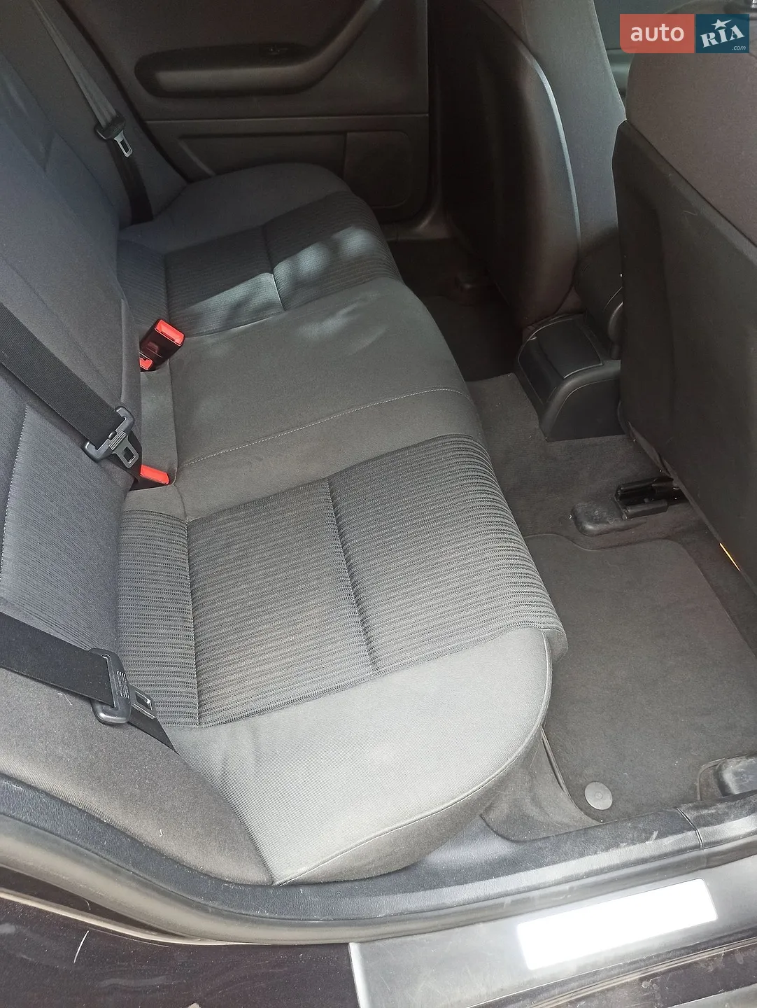 Audi A4 2007 VIN WAUZZZ8E88A118902 фото оголошення 7 з 22