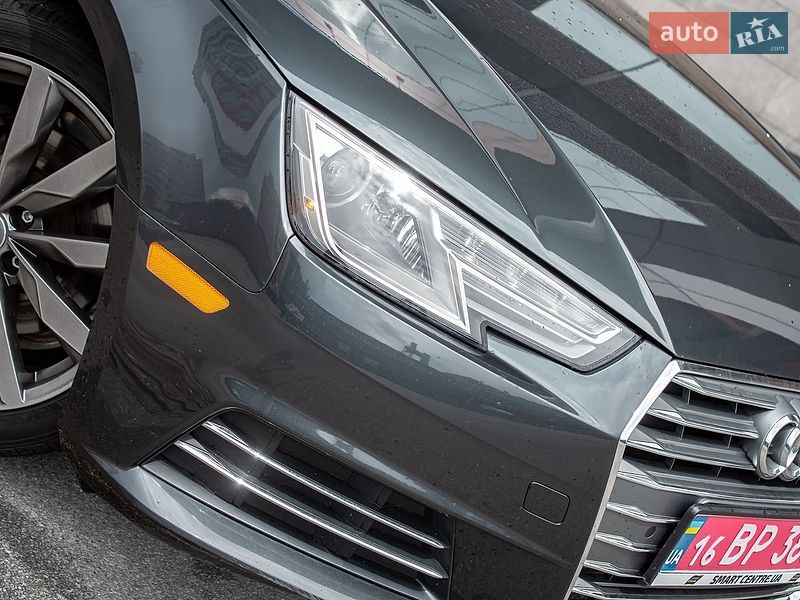 Седан Audi A4 2016 в Киеве