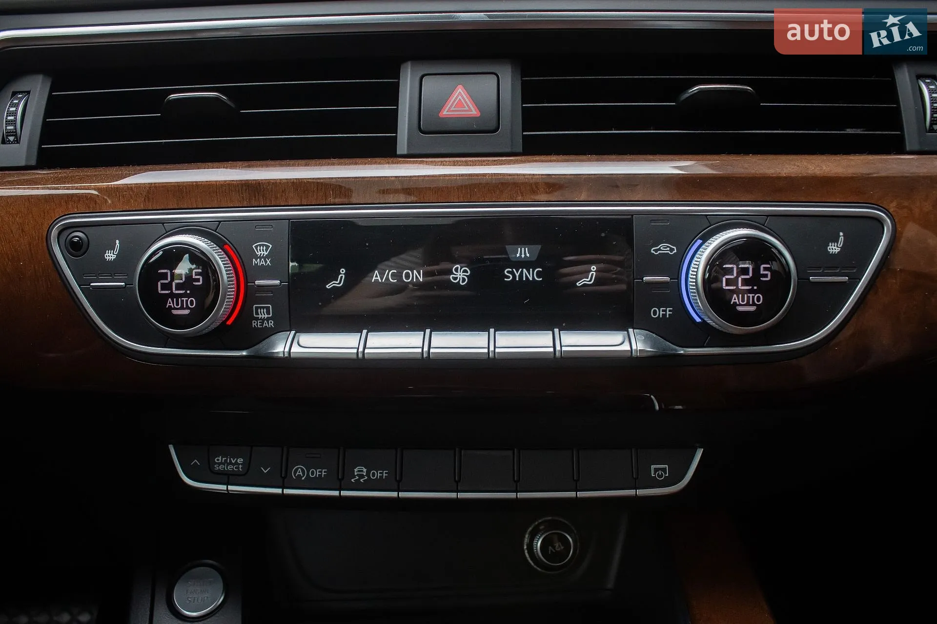 2016 Audi A4 - мініатюра 28