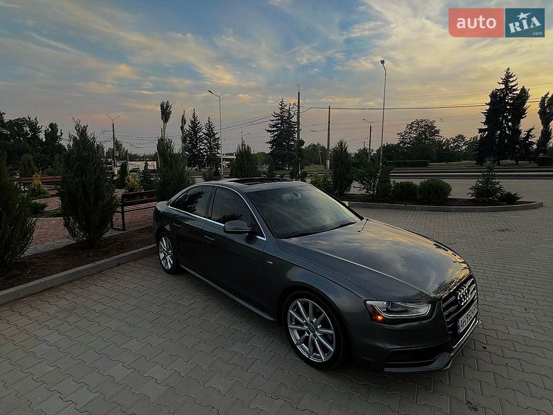 Седан Audi A4 2014 в Дніпрі
