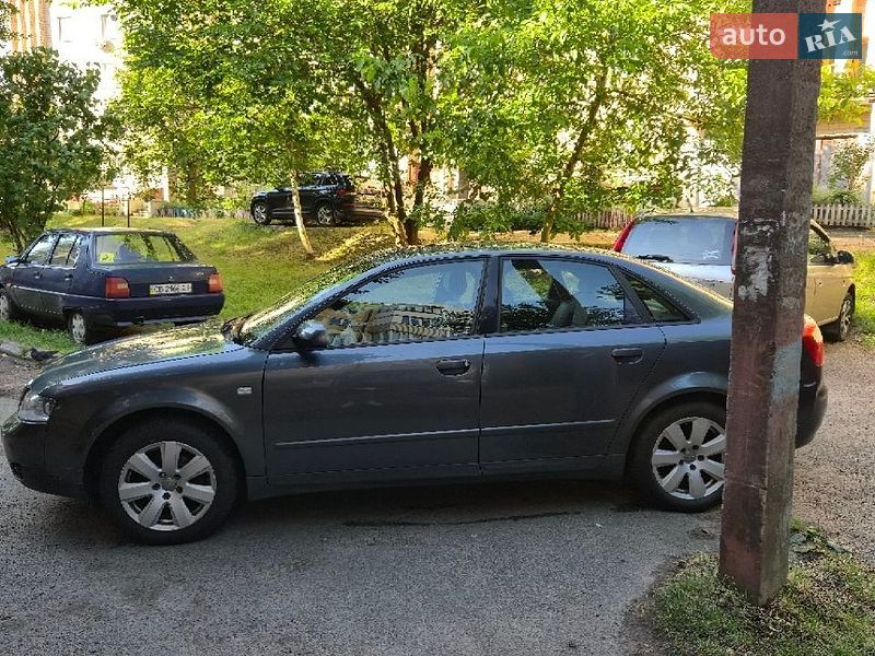 Седан Audi A4 2001 в Чернигове