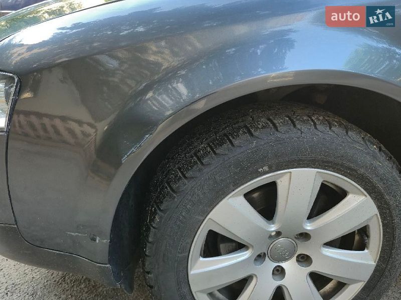 Седан Audi A4 2001 в Чернигове