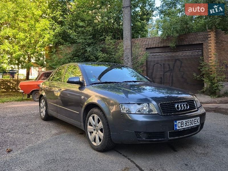 Седан Audi A4 2001 в Чернигове
