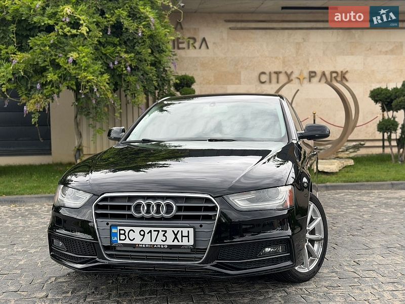 Седан Audi A4 2015 в Львові