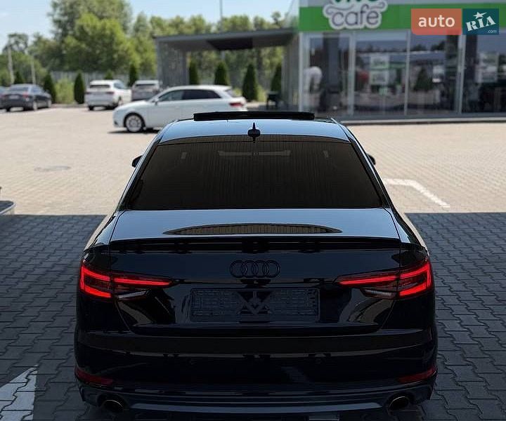Седан Audi A4 2017 в Києві
