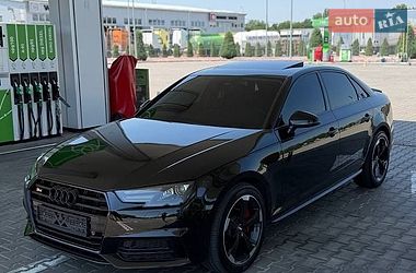 Седан Audi A4 2017 в Києві