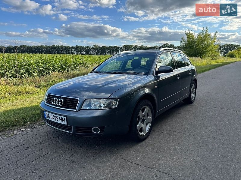 Универсал Audi A4 2004 в Каменке