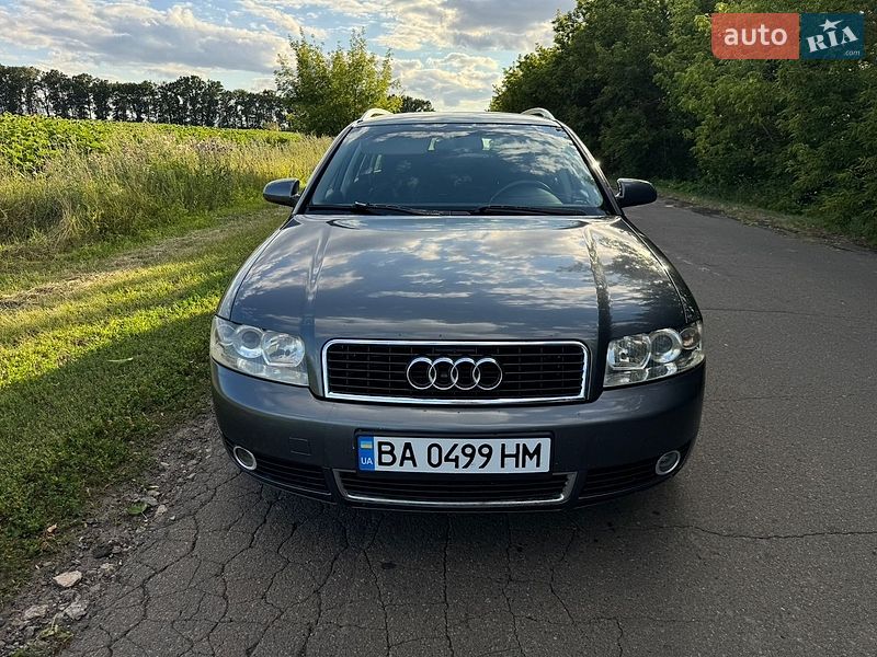 Универсал Audi A4 2004 в Каменке