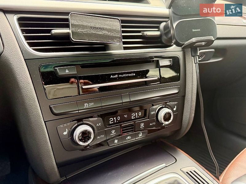 Универсал Audi A4 2015 в Киеве