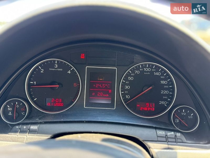Седан Audi A4 2002 в Львові