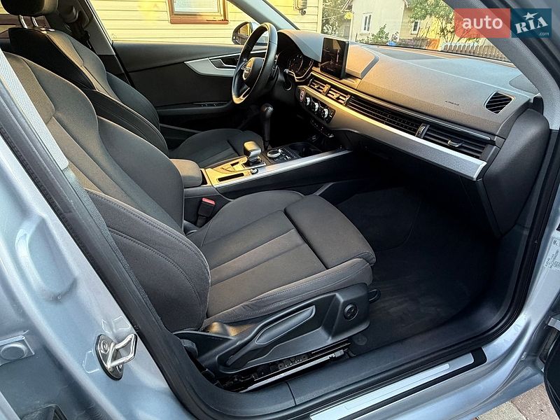 Універсал Audi A4 2018 в Новому Розділі