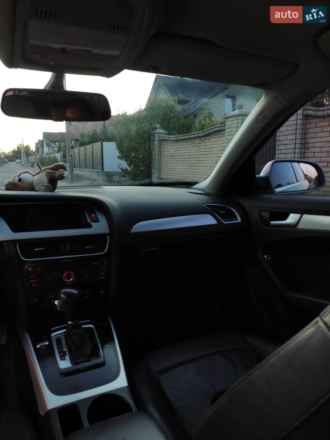 2011 Audi A4 - мініатюра 20