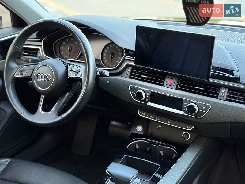 Седан Audi A4 2021 в Львові фото 30 Седан Audi A4 2021 в Львові
