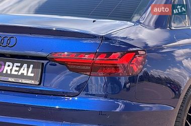 Седан Audi A4 2021 в Кривому Розі