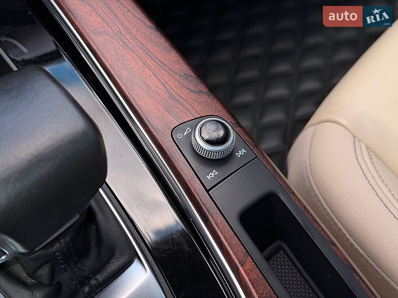 Седан Audi A4 2021 в Кривому Розі