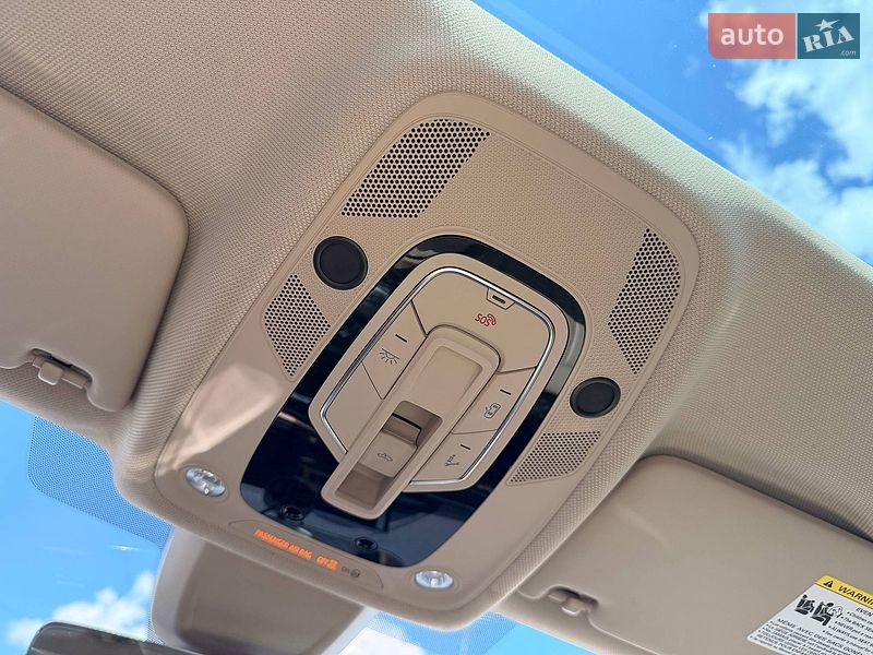 Седан Audi A4 2021 в Кривому Розі