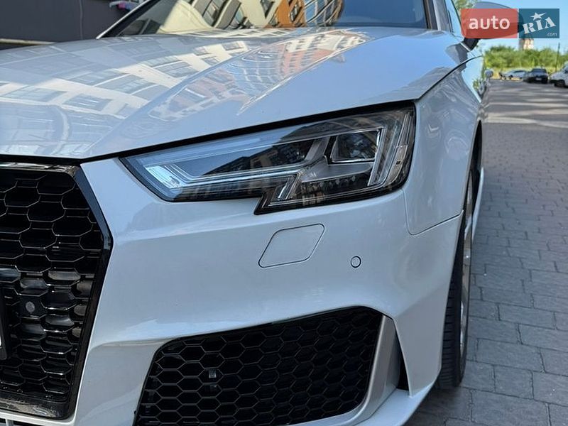 Седан Audi A4 2018 в Ивано-Франковске