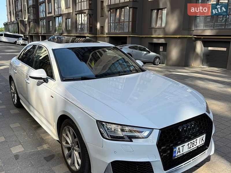 Седан Audi A4 2018 в Ивано-Франковске
